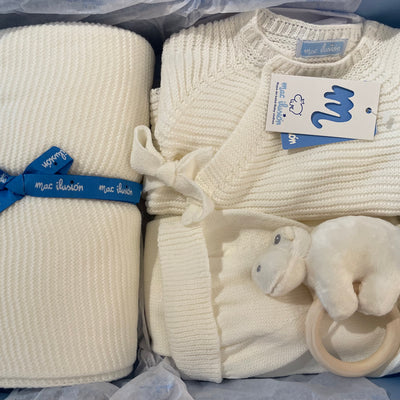 Newborn Gift Box White